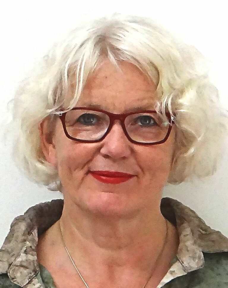 Angelika Heinkel1 768x972